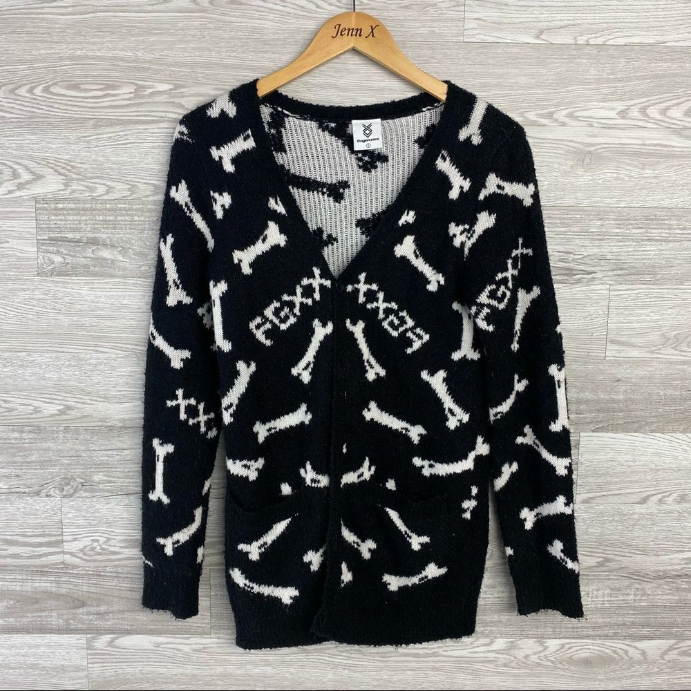 Fingercroxx Dog Bone White & Black Long cardigan
